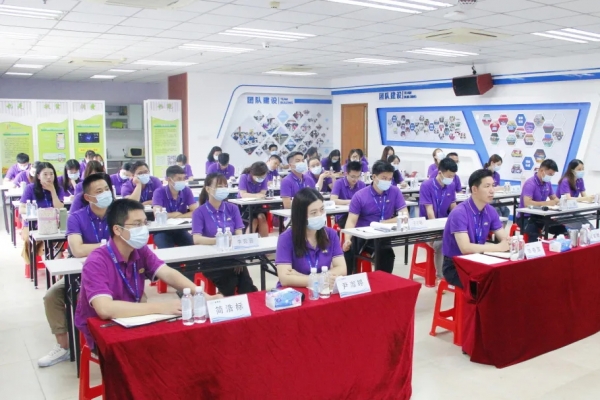 千亿国际集团“都会更新前期事情项目司理培训班”开讲